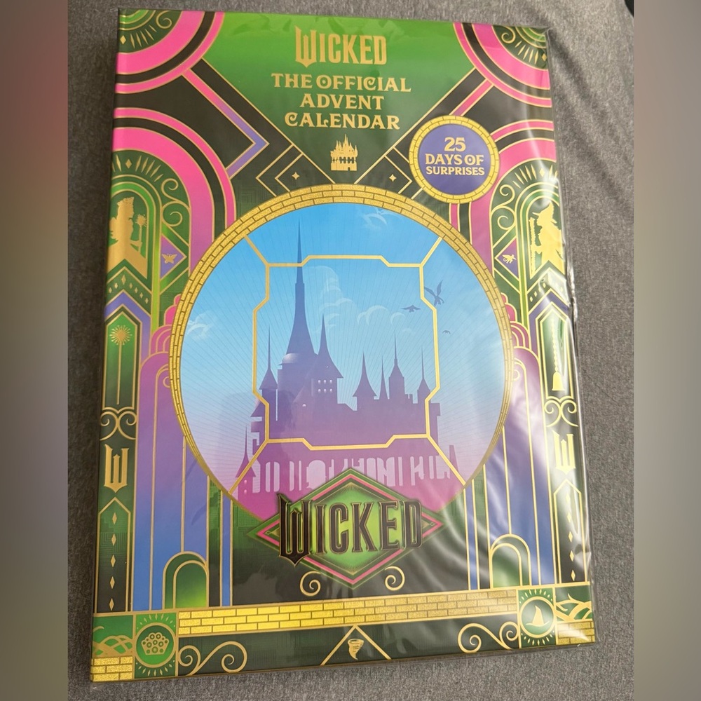 Wicked The Official Advent Calendar – Brand New Sealed – 25 Days of Surprises